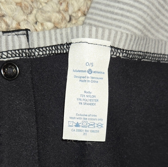 Lululemon Vinyasa Scarf Gray Black - Picture 9 of 10